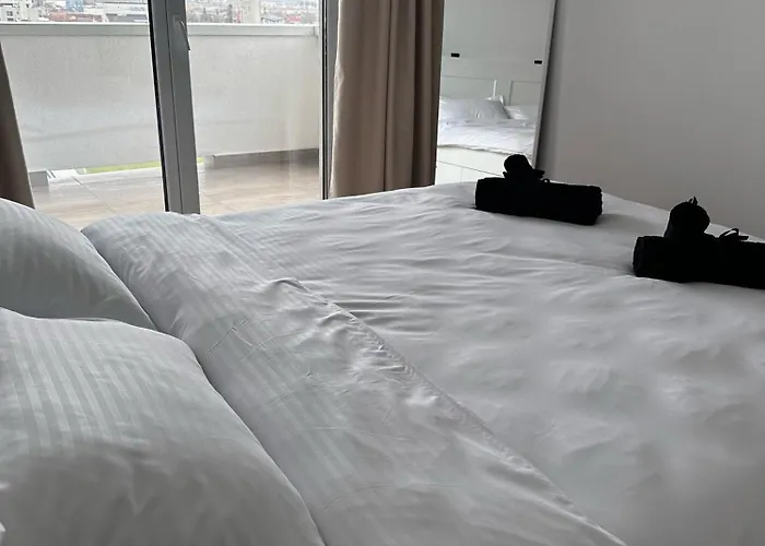 D.c Sky View * Brasov